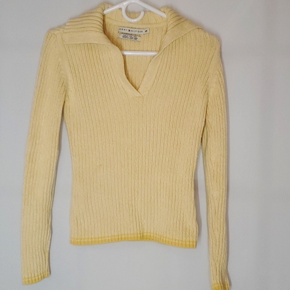 Tommy Hilfiger Ribbed V-Neck Back Flap Sweater S